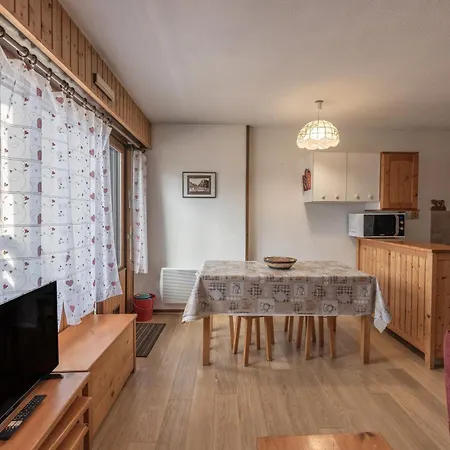 Les Dorines 310 - 6 Personnes Appartement *